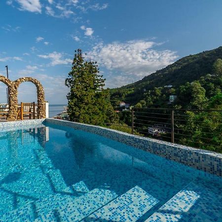 Aniva The Hotel Батуми Экстерьер фото