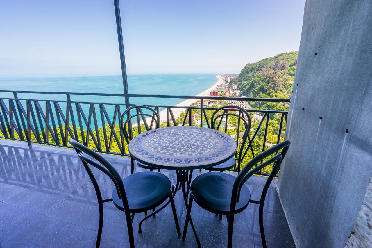 Aniva The Hotel Батуми Экстерьер фото