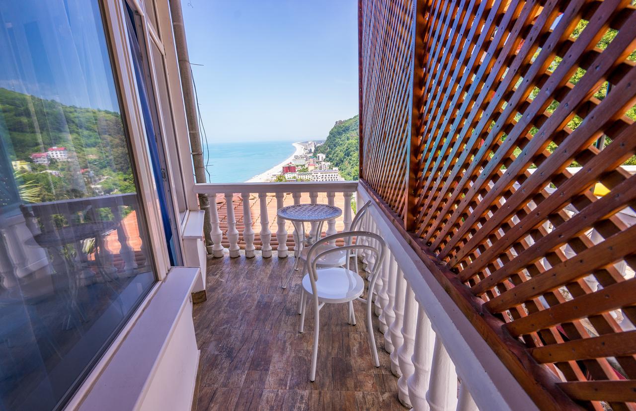 Aniva The Hotel Батуми Экстерьер фото