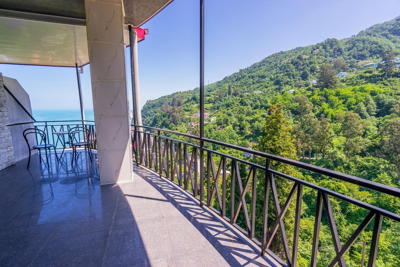 Aniva The Hotel Батуми Экстерьер фото