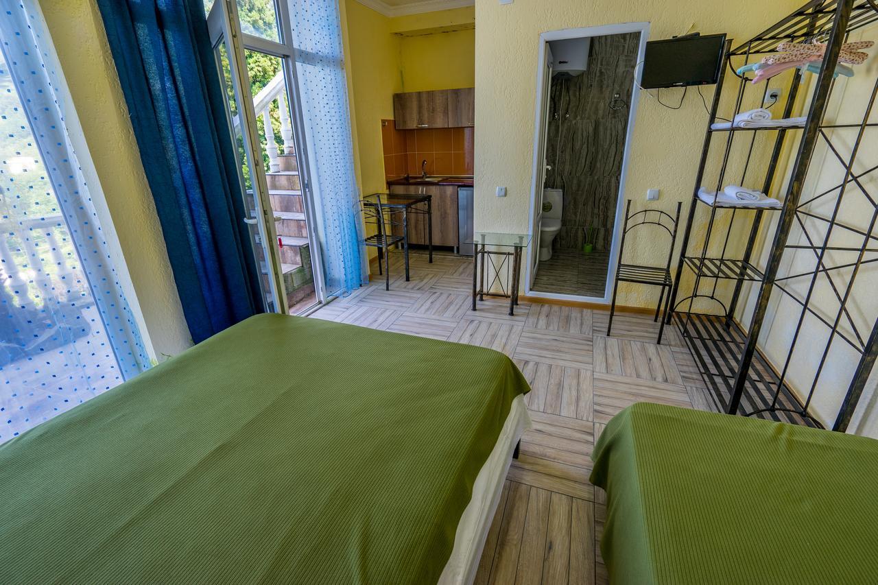 Aniva The Hotel Батуми Экстерьер фото