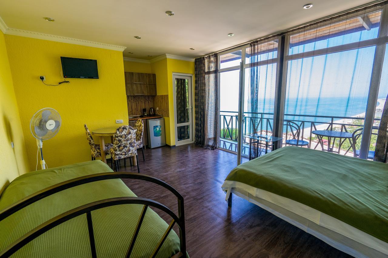 Aniva The Hotel Батуми Экстерьер фото