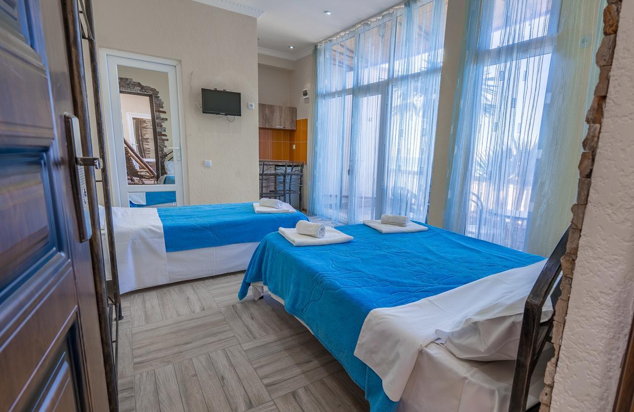 Aniva The Hotel Батуми Экстерьер фото